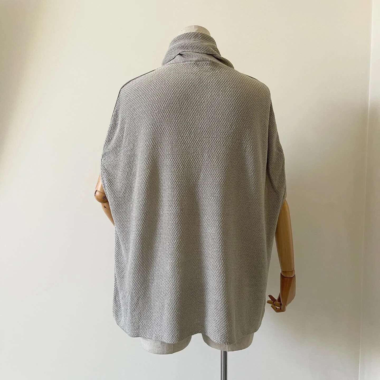 100% CAPRI Pullover