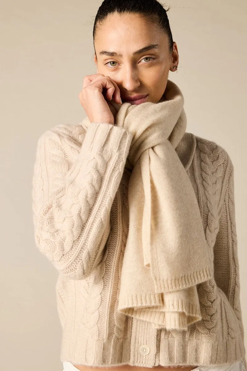 Cashmere Elouise Cable knit Cardigan in Pale Marle Beige