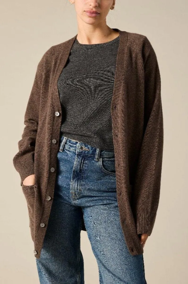 Cashmere James Boyfriend Cardigan in Woodland Brown