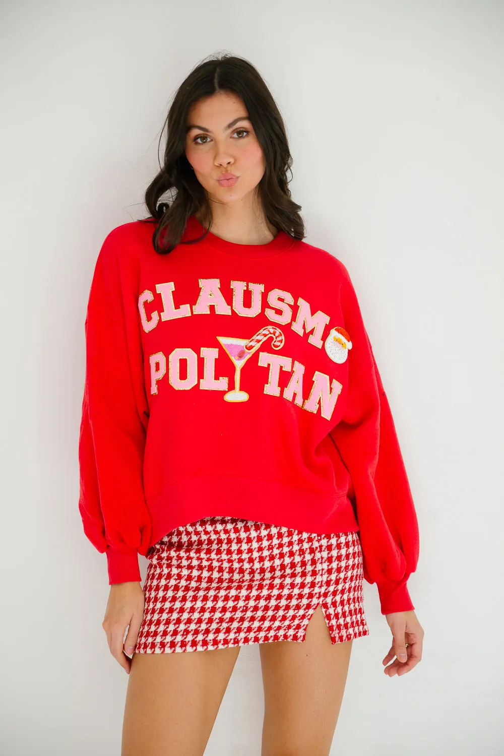 CLAUSMOPOLITAN RED PULLOVER