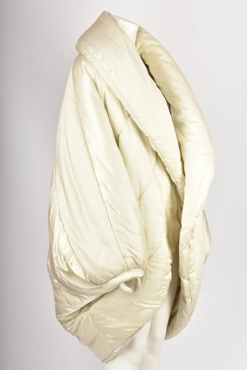 DRIES VAN NOTEN A/W 2023 OVERSIZED SATIN PUFFER COAT