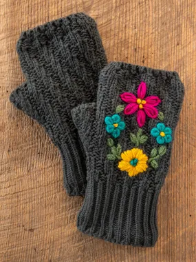 Embroidered Fingerless Gloves - Charcoal Folk Flower