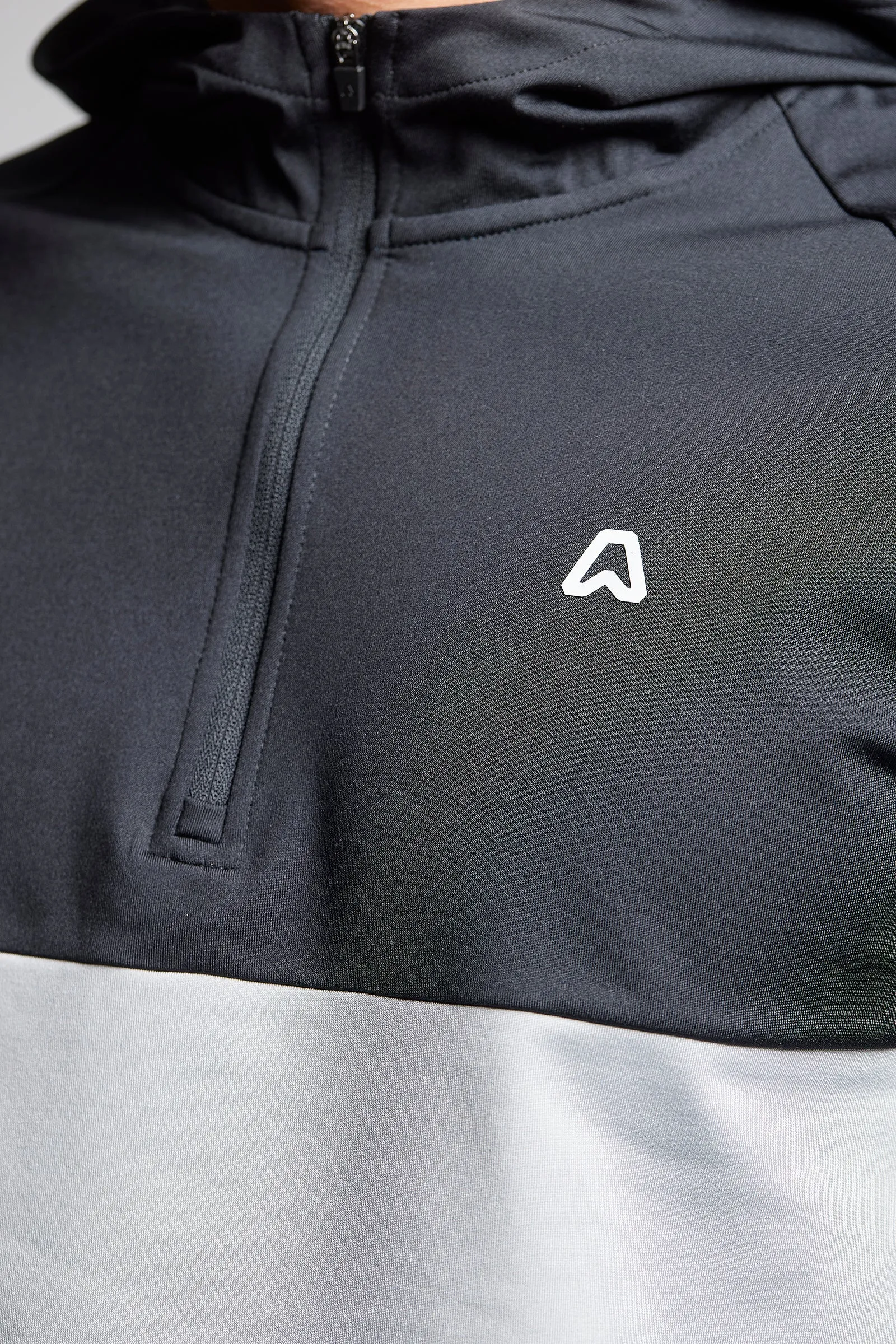 Fleece Back Colour Blocked 1/4 Zip Hoodie - Putter Black / Driver Grey