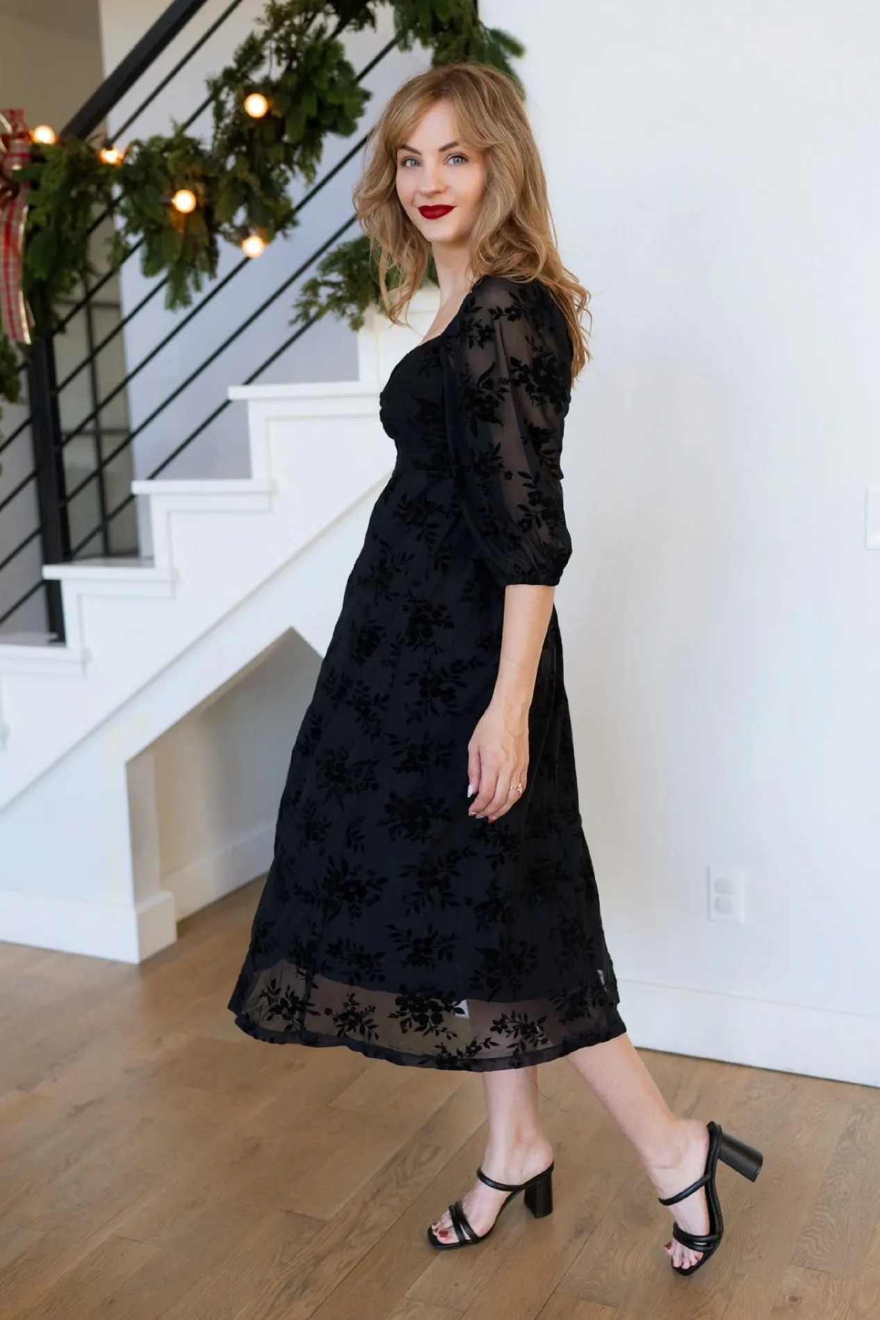 Harlow Velvet Midi Dress