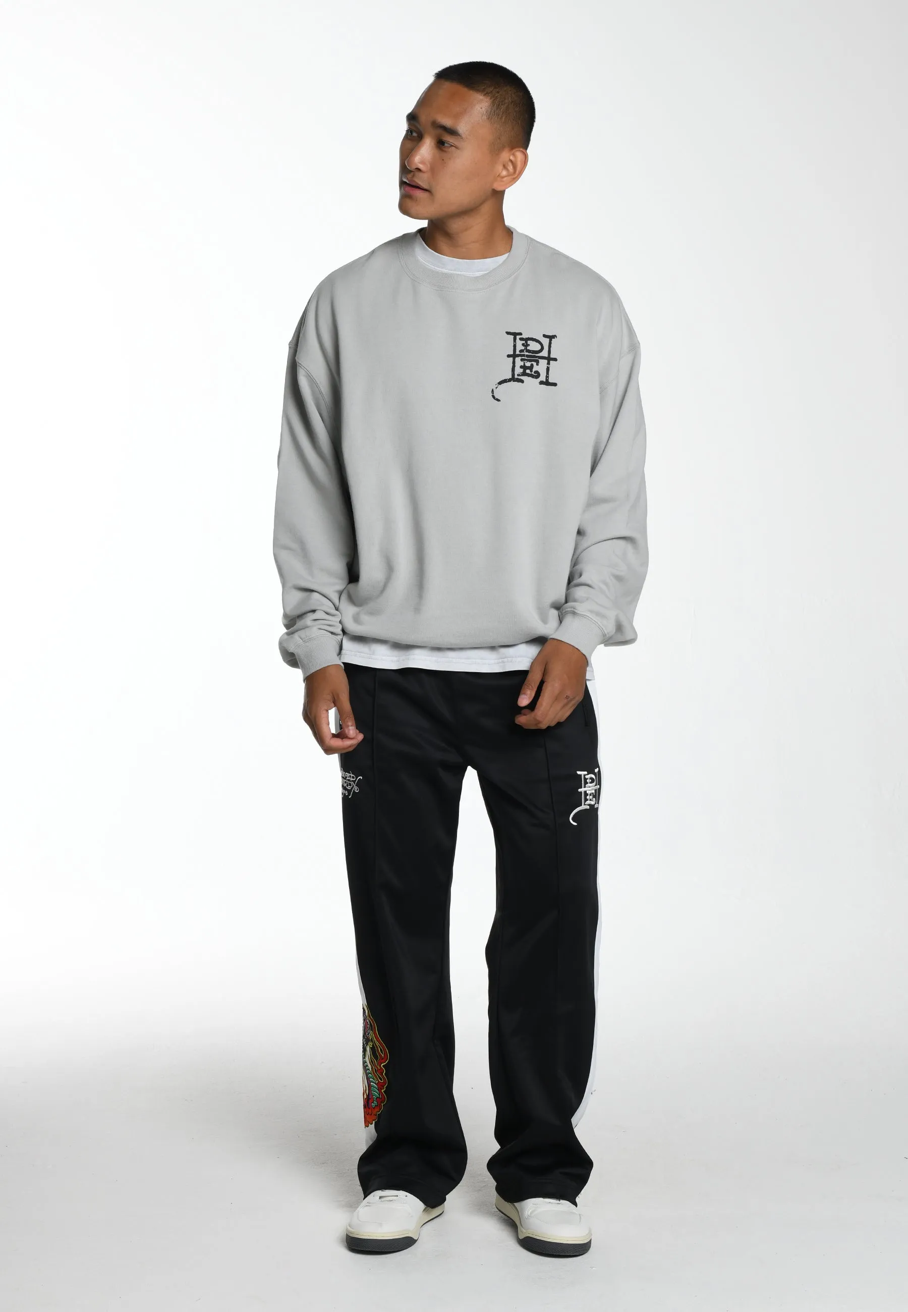 Mens Slow-Love Graphic Crew Neck Sweatshirt - Grey