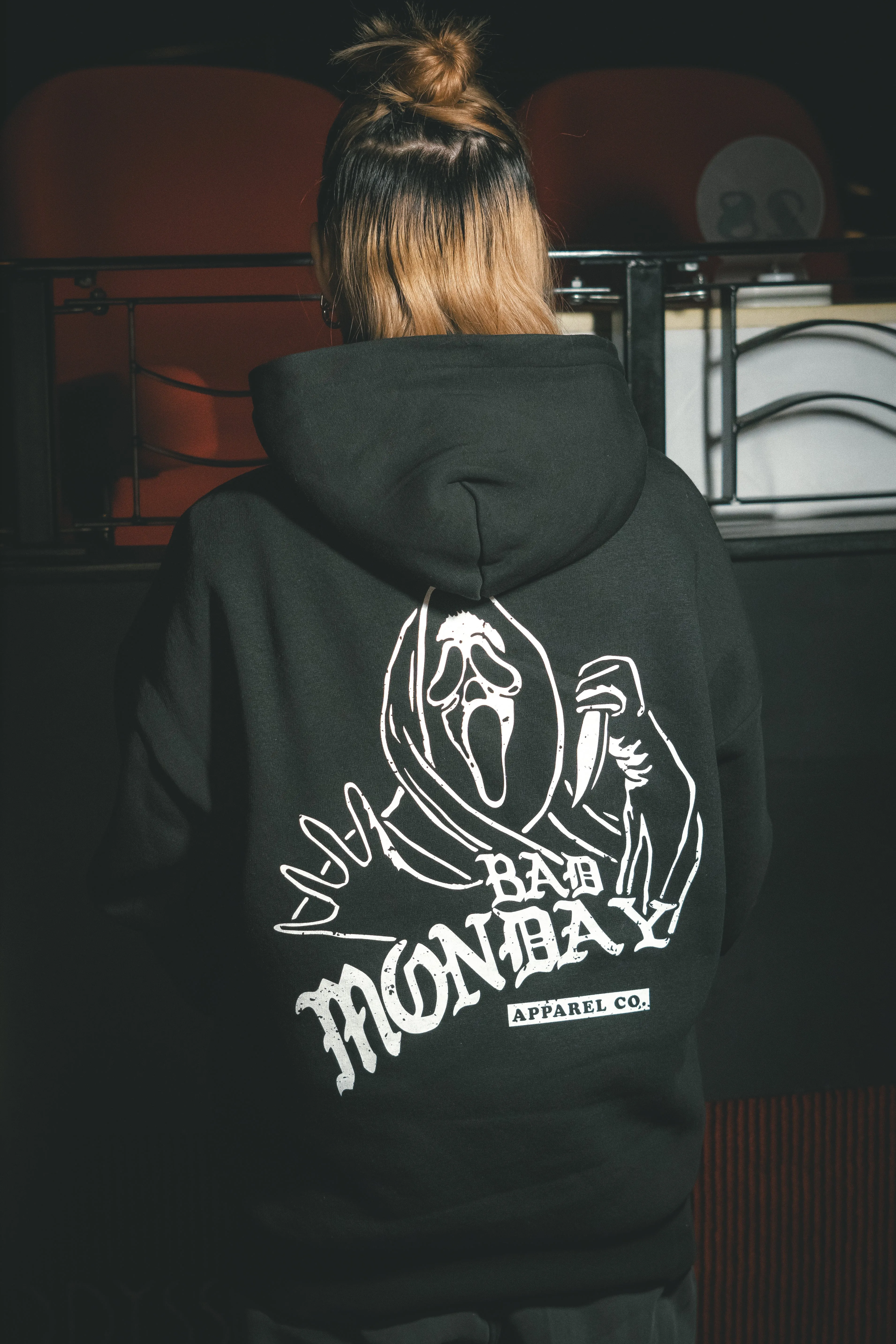 Oversized Slasher Hoodie / Back Print