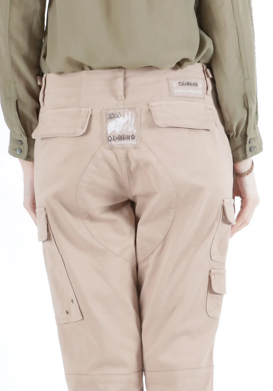 Slim Pants with cargo pockets in Brown